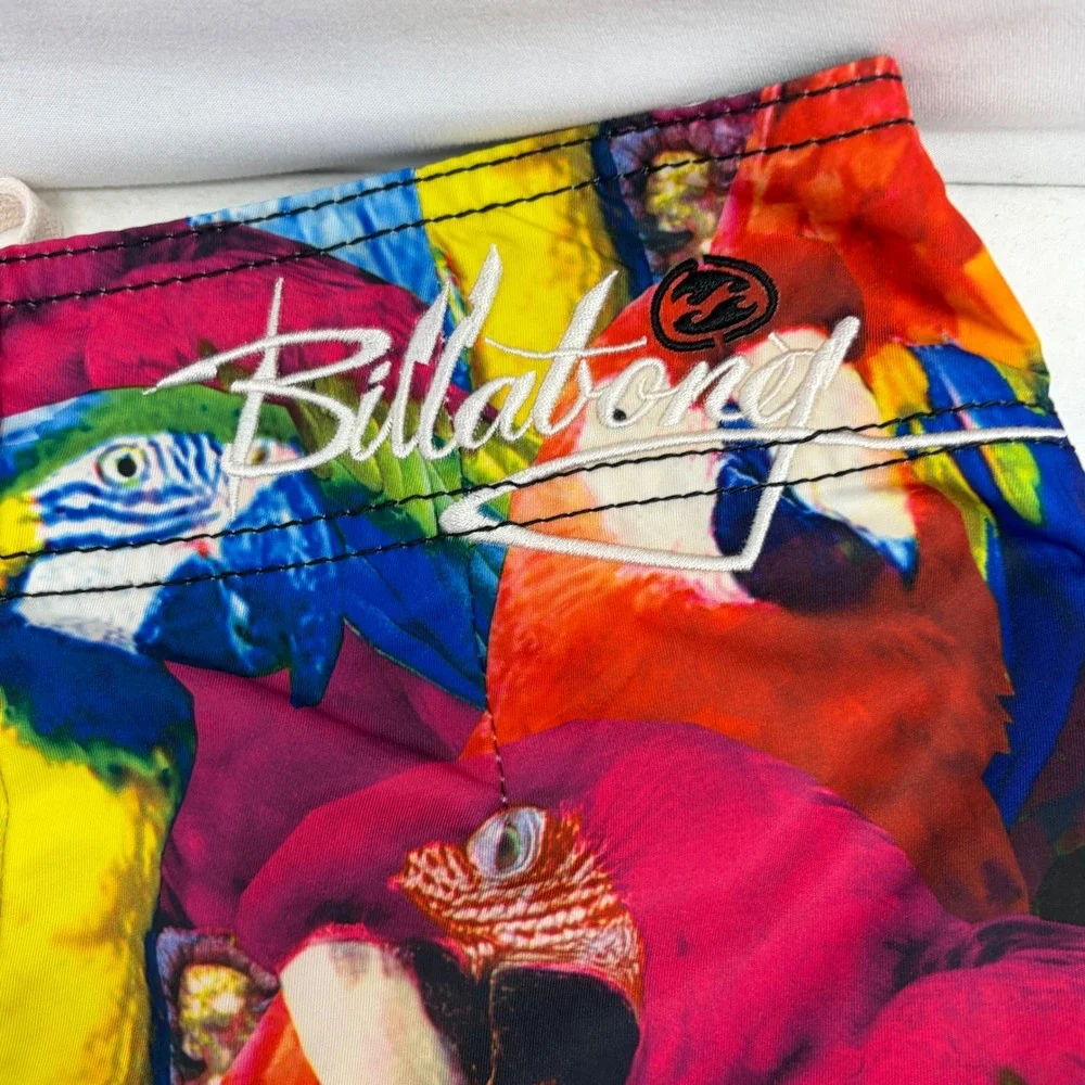 Vintage Billabong Andy Irons Board Shorts Rising Sun Mens 33 AOP Parrot RARE